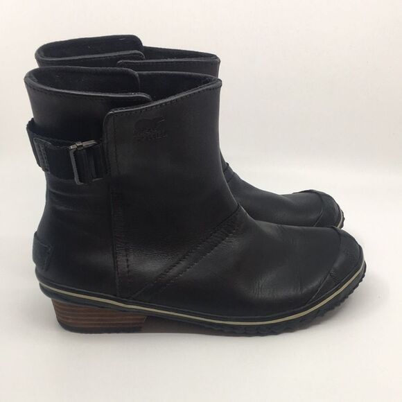 Sorel Black Waterproof Leather Short Slimboot Pull On Boots women’s size 8.5 M